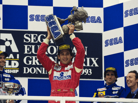 Sonic e McLaren se Reúnem na F1 Após 30 Anos do Triunfo de Senna