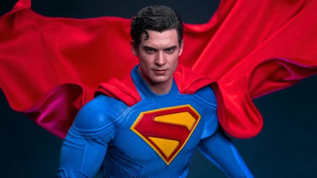 Hot Toys Revela Colecionável Incrível de Superman com David Corenswet como Destaque