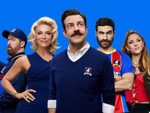 Mumford and Sons e Elenco de Ted Lasso Surpreendem Fãs em Show Inesquecível