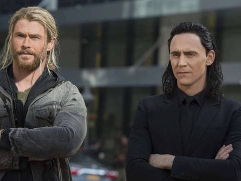 Thor e Loki Voltam a se Encontrar em ‘Vingadores: Doomsday’, Revela Vídeo do Set