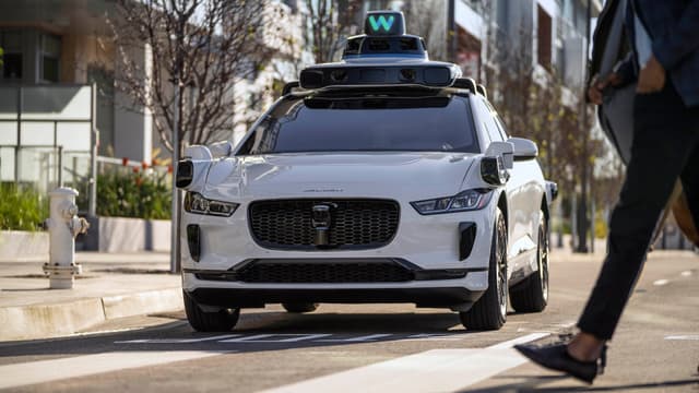 Waymo Recebe Primeiro Licenciamento para Carros Autônomos em Nova York