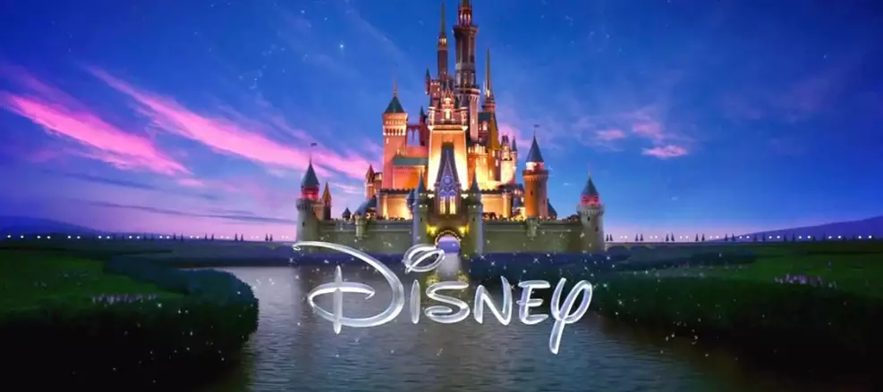 Disney Busca Conquistar Geração Z com Novos Filmes Live-Action
