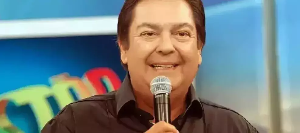 Internação de Faustão em São Paulo leva filho a cancelar festa com celebridades
