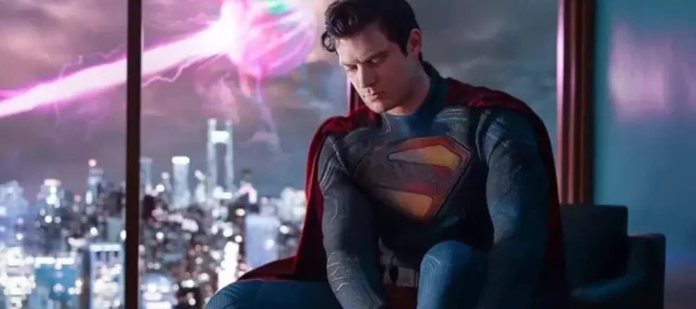 James Gunn Explica Lançamento Acelerado de 'Superman' nas Plataformas Digitais