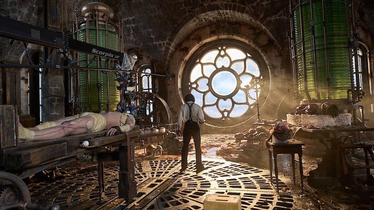 Guillermo del Toro Revoluciona Frankenstein em Novo Teaser da Netflix
