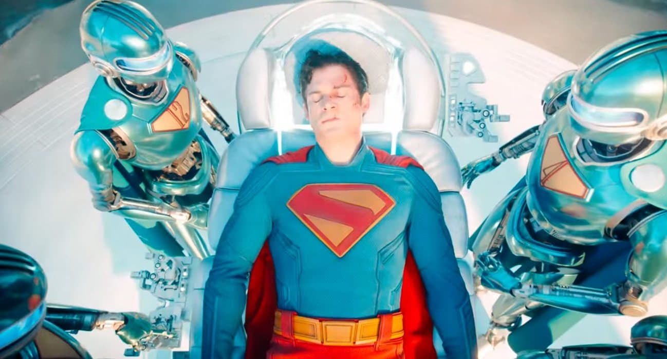 Superman: Bastidores do Robô #4 Revelam Inovação no Novo Filme da DC