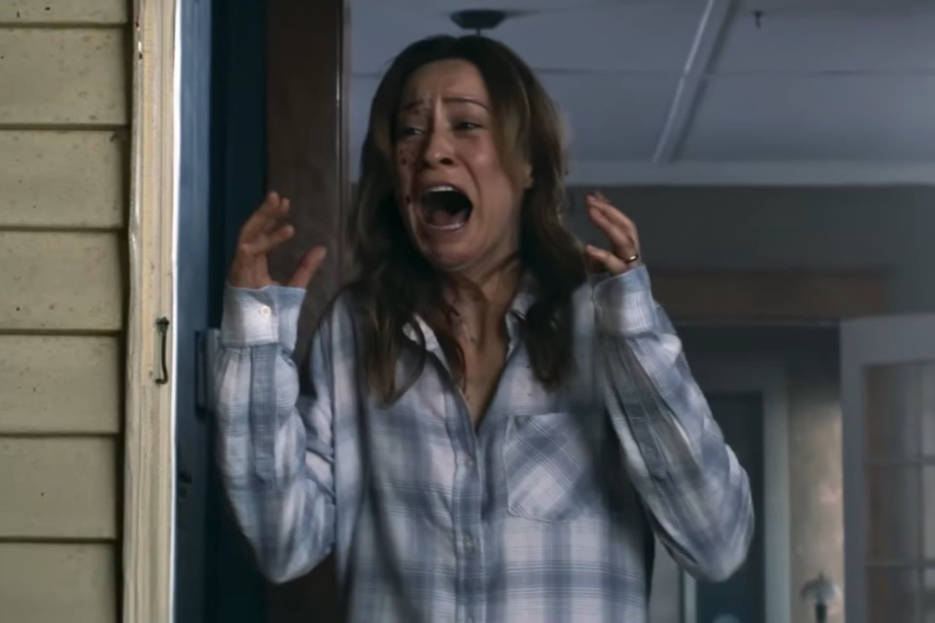 Primeiro Trailer de 'Shelby Oaks' Promete Terror Sobrenatural Intenso