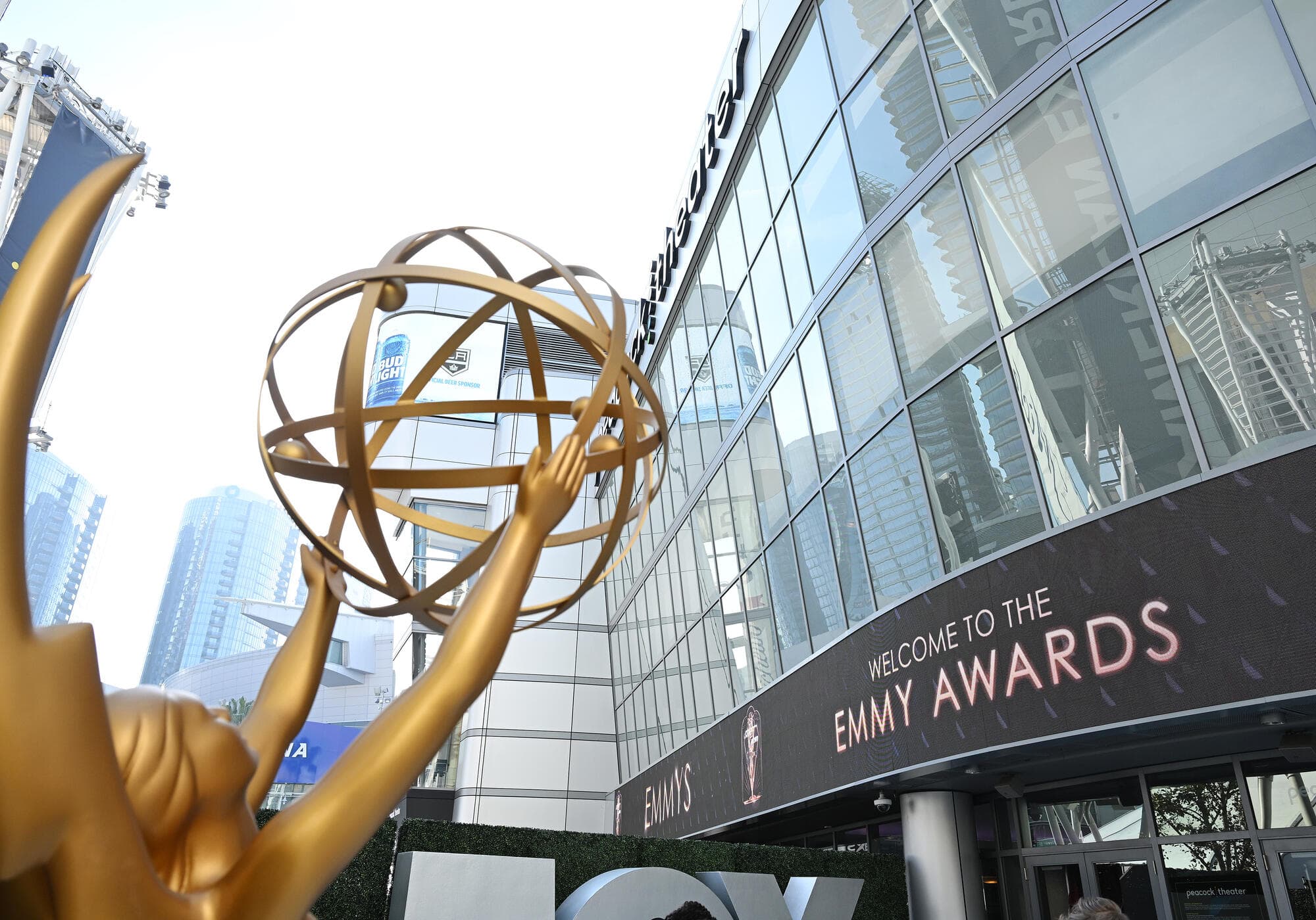 Indicados ao Emmy 2025: Conheça os Destaques e Surpresas da Premiação
