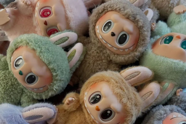 Diferença entre Labubu original e falso