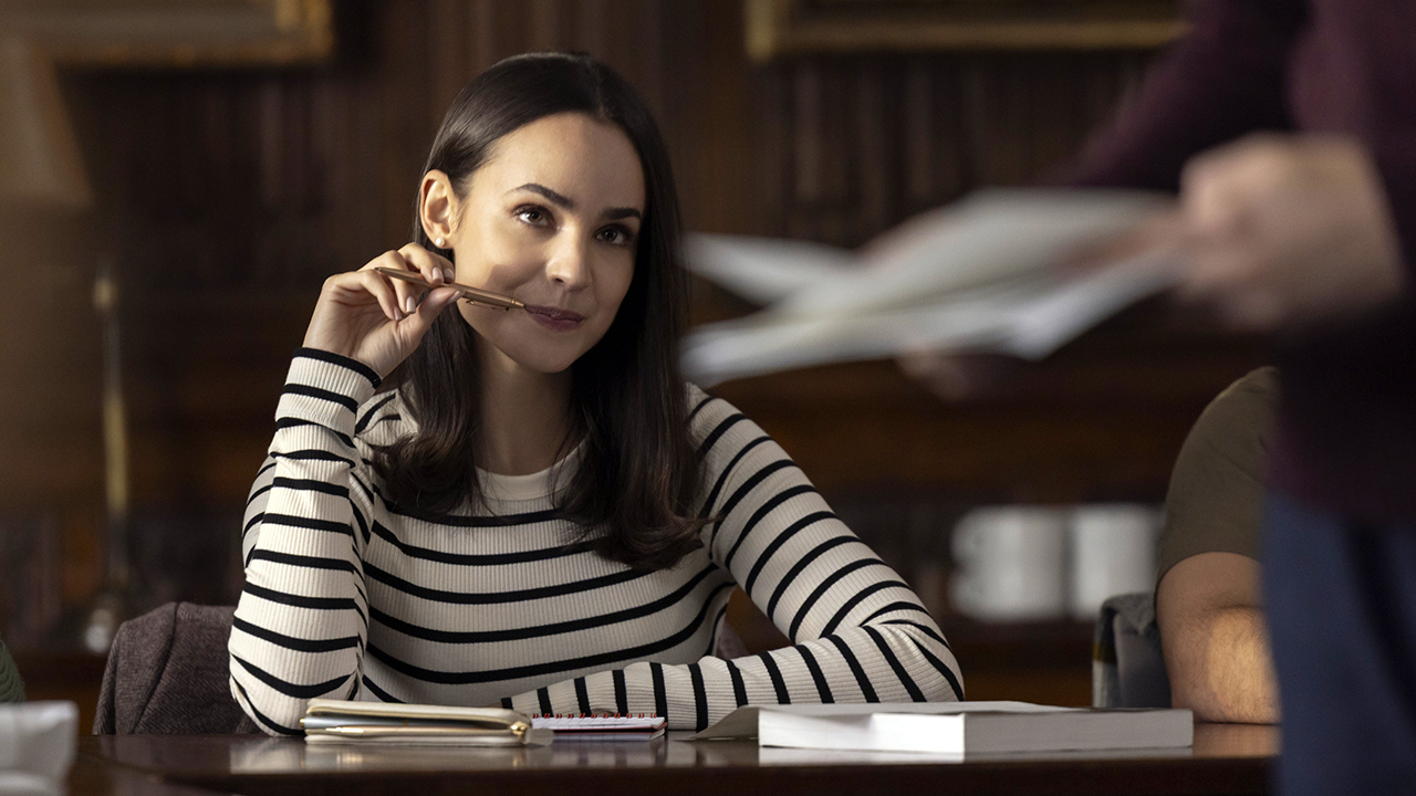Vale a Pena Assistir 'Meu Ano em Oxford' com Sofia Carson na Netflix?