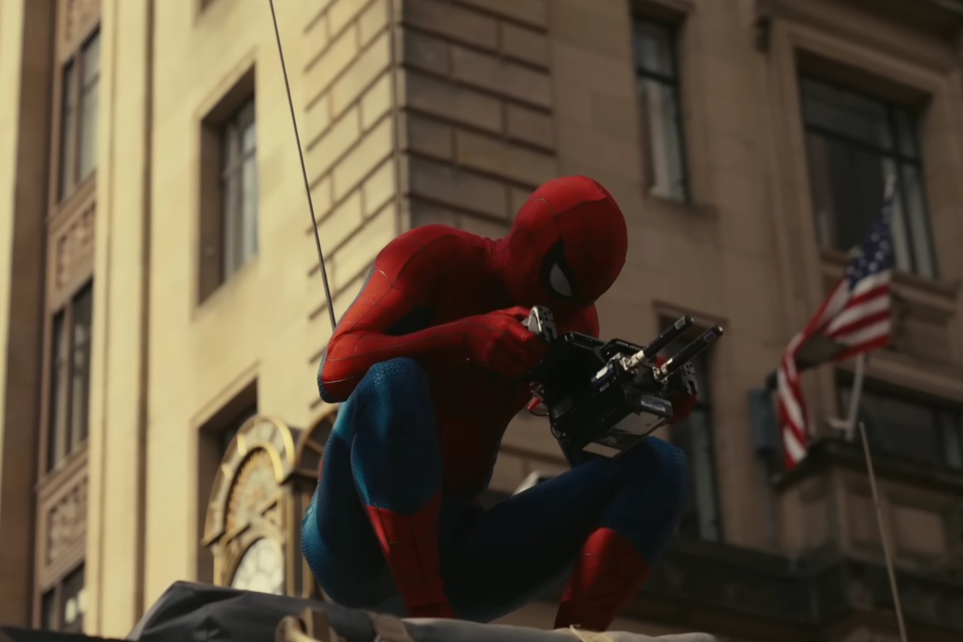 Novo Vídeo de 'Homem-Aranha: Novo Dia' Revela Cena de Ação Incrível