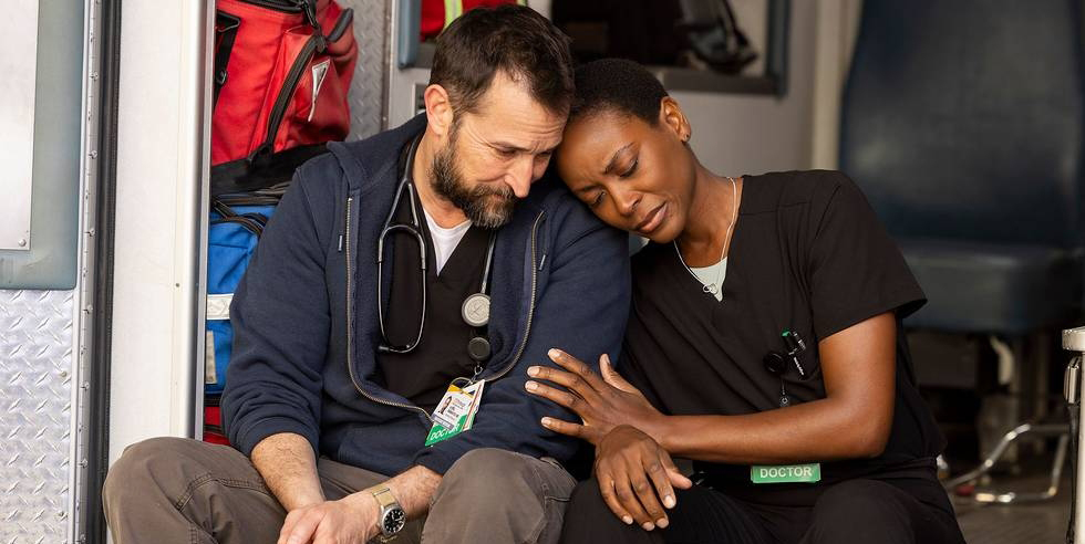 Saída de Tracy Ifeachor de 'The Pitt' Surpreende Fãs, Noah Wyle Comenta Rumores