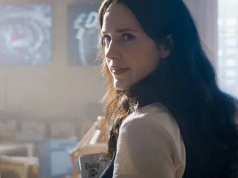 Rachel Brosnahan Assumirá Papel Principal em 'Acima de Qualquer Suspeita' no Apple TV+