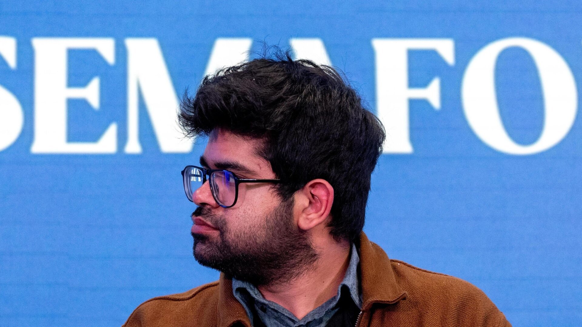 Inteligência Artificial Substituirá Recrutadores e Assistentes em Seis Meses, Prevê CEO