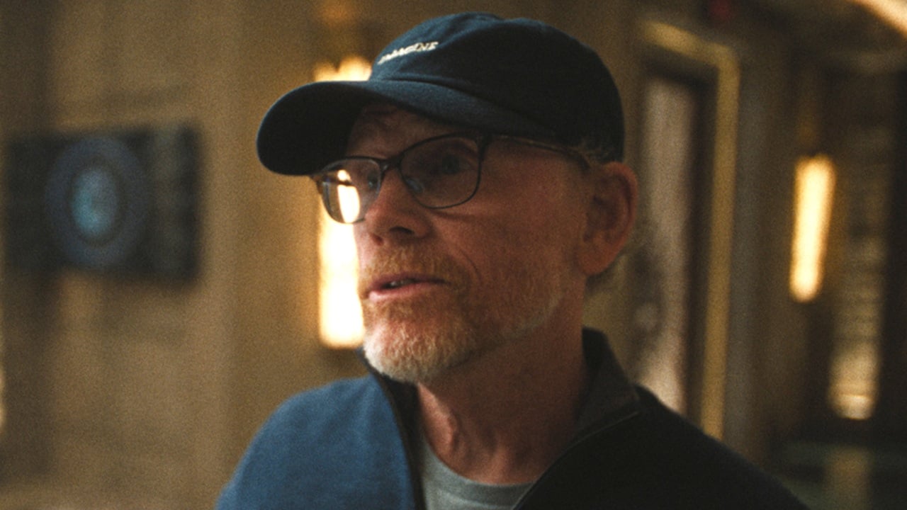 Ron Howard Dirige Filme 'Alone at Dawn' Baseado em Herói Real dos EUA