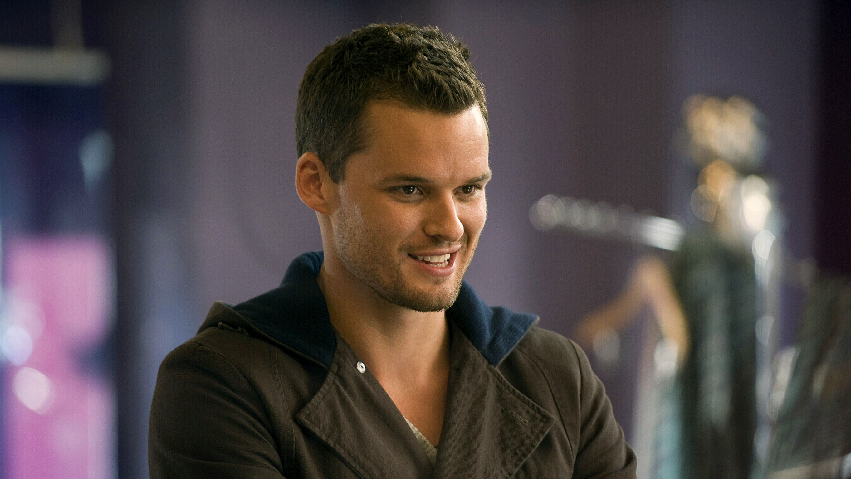 Austin Nichols Antecipa Possível Retorno de 'One Tree Hill' na Netflix