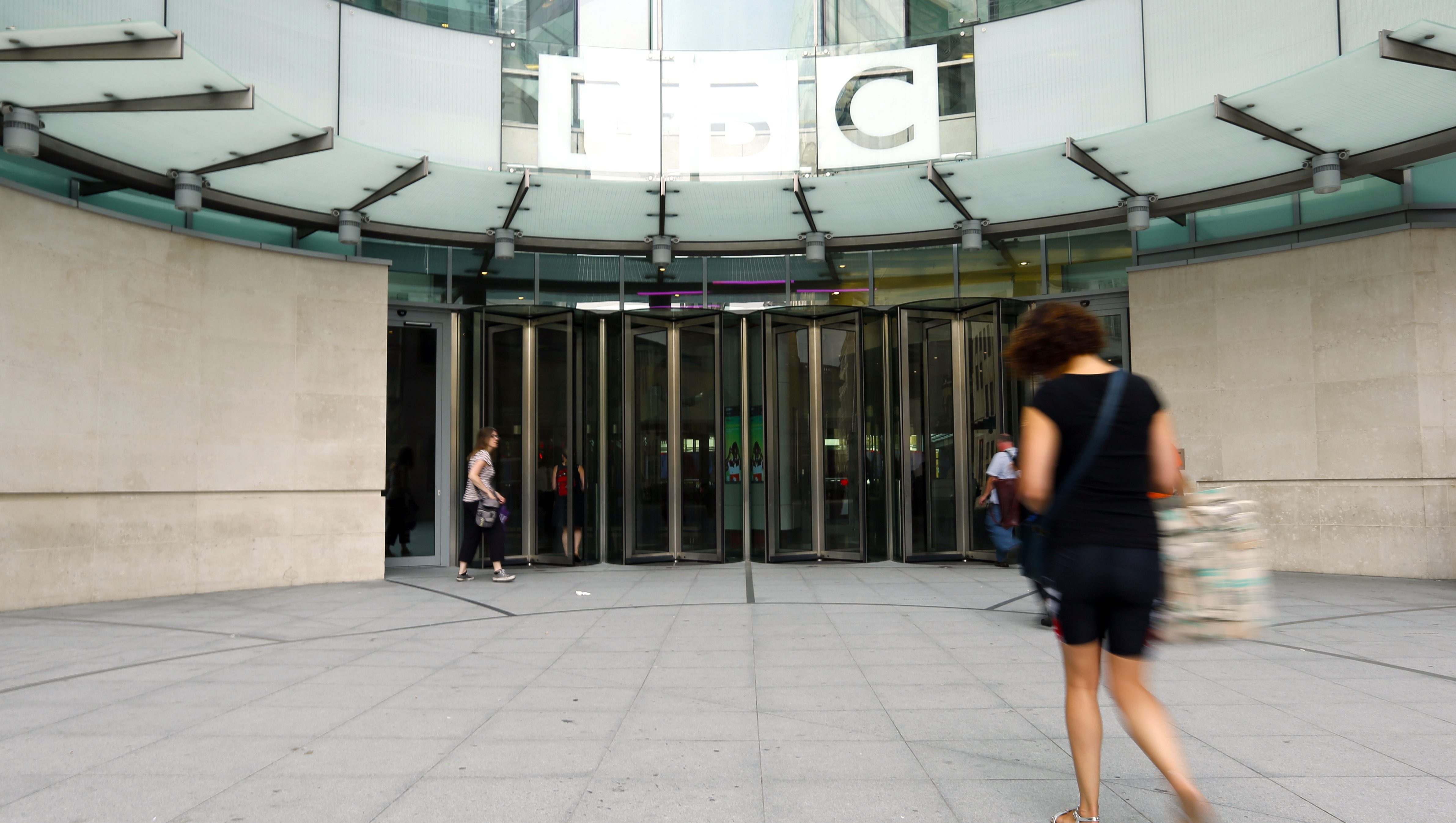 BBC Resolve Centenas de Disputas Trabalhistas com Acordos de Conciliação