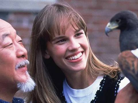 Hilary Swank Recusa Convite para Participar de Cobra Kai na Netflix