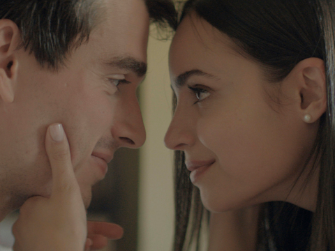 Meu Ano Em Oxford: Romance da Netflix Promete Emoções e Surpresas