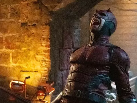 Charlie Cox Revela Futuro de Demolidor: Renascido e Possível Parceria com Homem-Aranha