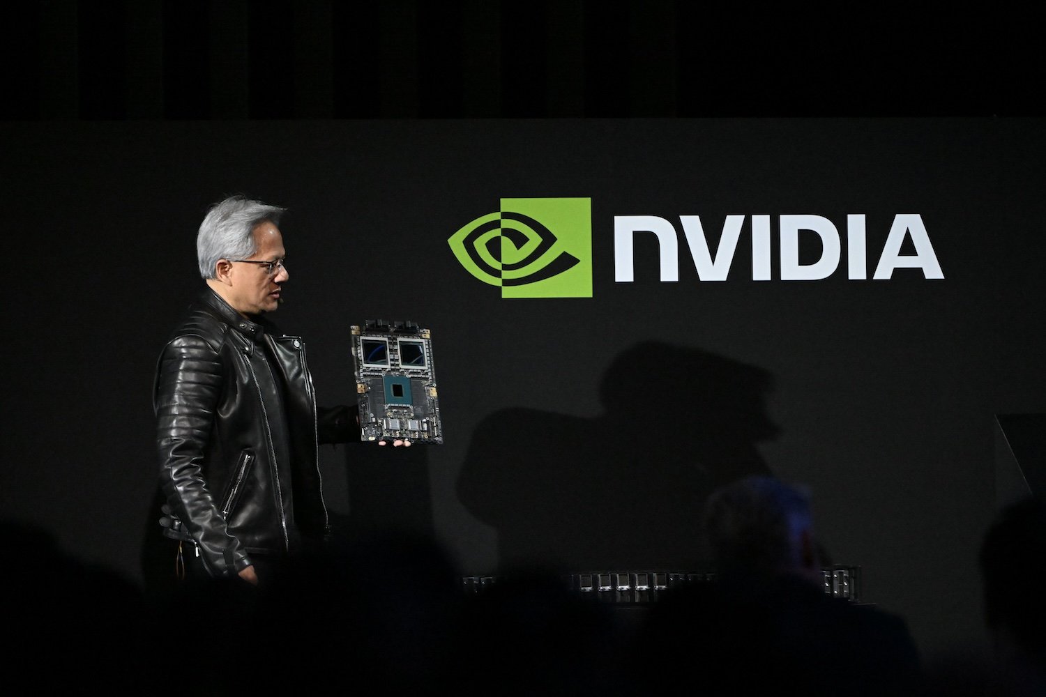 Nvidia Revela Resultados Tímidos: Estaria a Bolha da IA Prestes a Estourar?