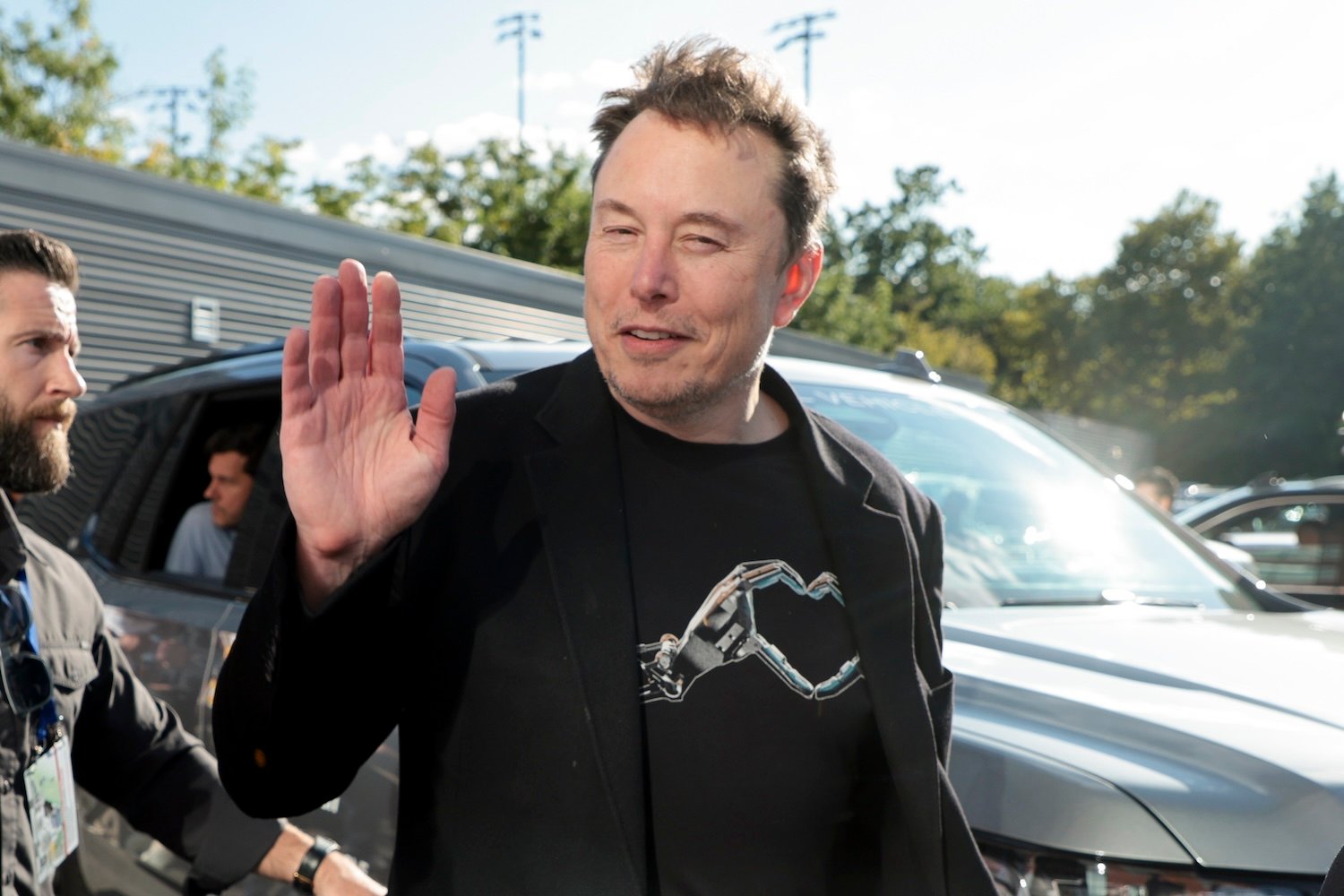 Startup de Implantes Cerebrais de Elon Musk Busca Apoio Governamental Mesmo Valendo US$ 9 Bilhões