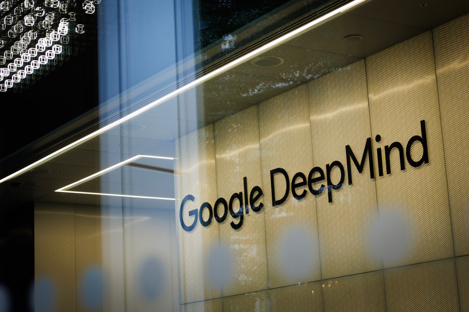 A Estratégia Bilionária do Google para Dominar a Infraestrutura da IA