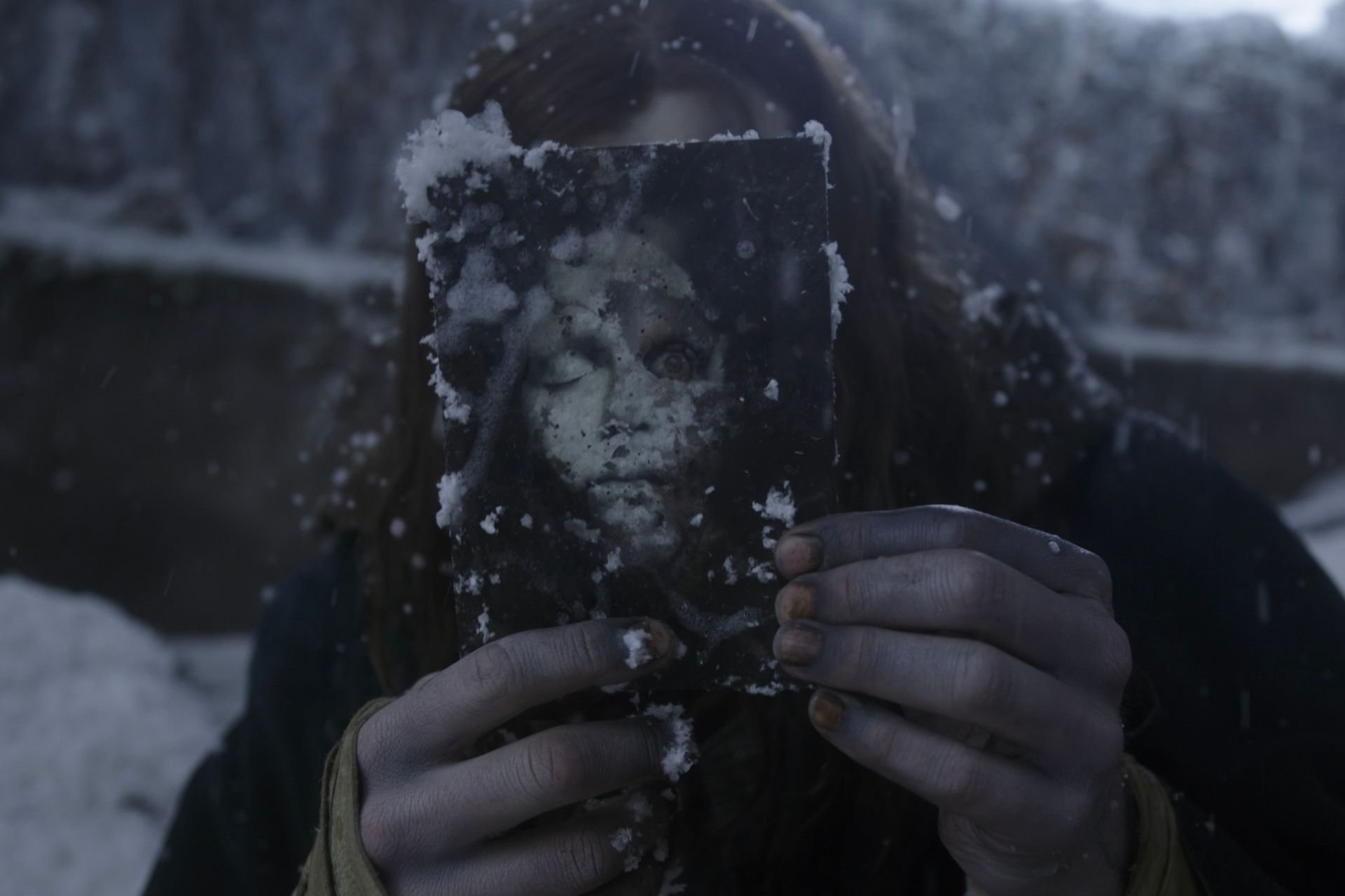 Primeiras Imagens de 'Frankenstein' de Guillermo del Toro Surpreendem pela Beleza Visual