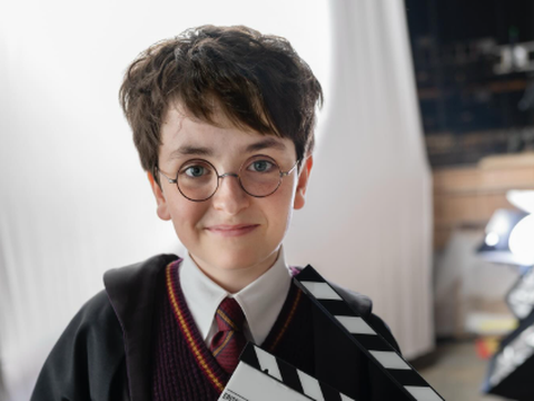 Primeira Imagem de Dominic McLaughlin como Harry Potter na Série da HBO Revelada