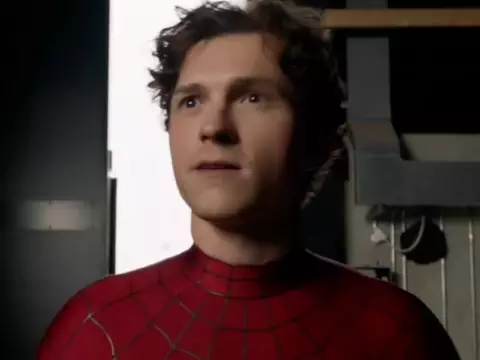 Tom Holland é Flagado em Tanque de Guerra nas Filmagens de Homem-Aranha 4