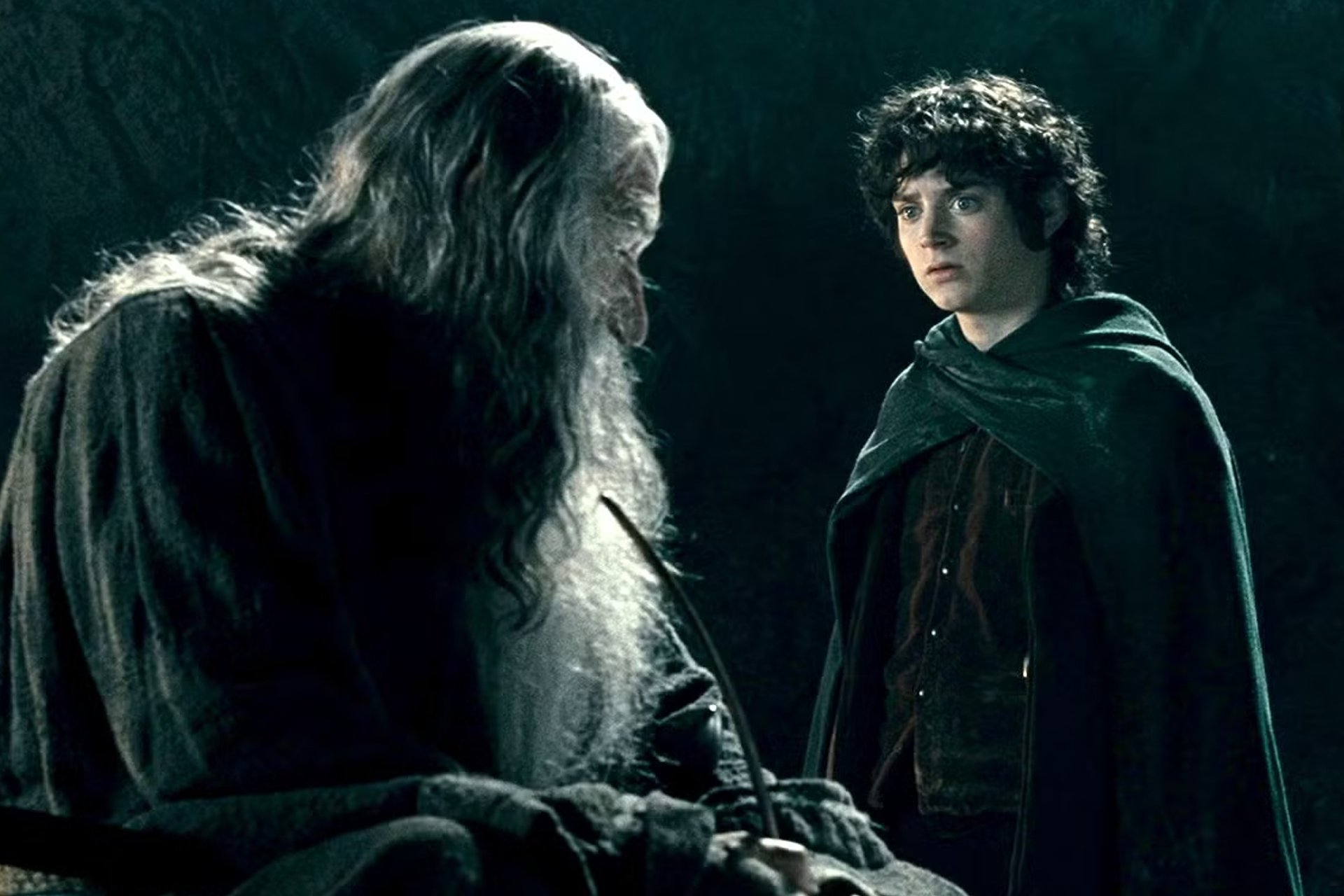 Frodo Pode Retornar em 'A Caçada por Gollum'? Entenda as Possibilidades