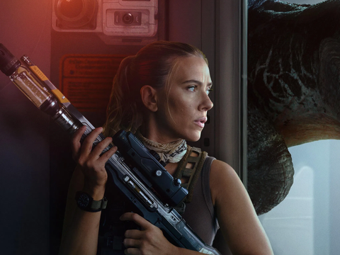Scarlett Johansson se torna a atriz mais rentável com 'Jurassic World Recomeço'