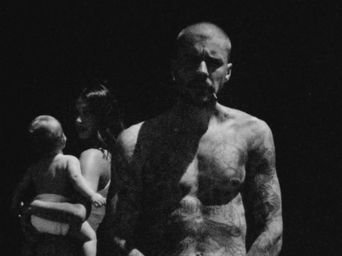 Justin Bieber Lança 'Swag': Ouça Agora o Novo Álbum com Parcerias de Peso