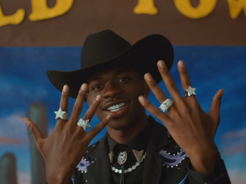 Lil Nas X é Preso e Internado em Los Angeles Após Incidente Inusitado