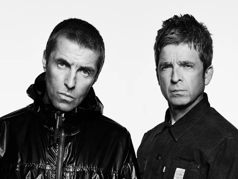 Oasis Retorna aos Palcos: Gallagher se Reúnem em Show Histórico