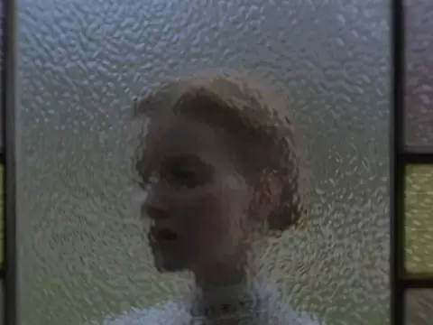Para Sempre Minha: Novo Filme de Terror de Osgood Perkins Chega ao Brasil em Novembro