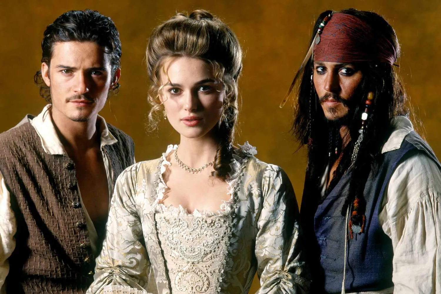 Orlando Bloom Deseja Reunião com Johnny Depp e Keira Knightley em Novo 'Piratas do Caribe'