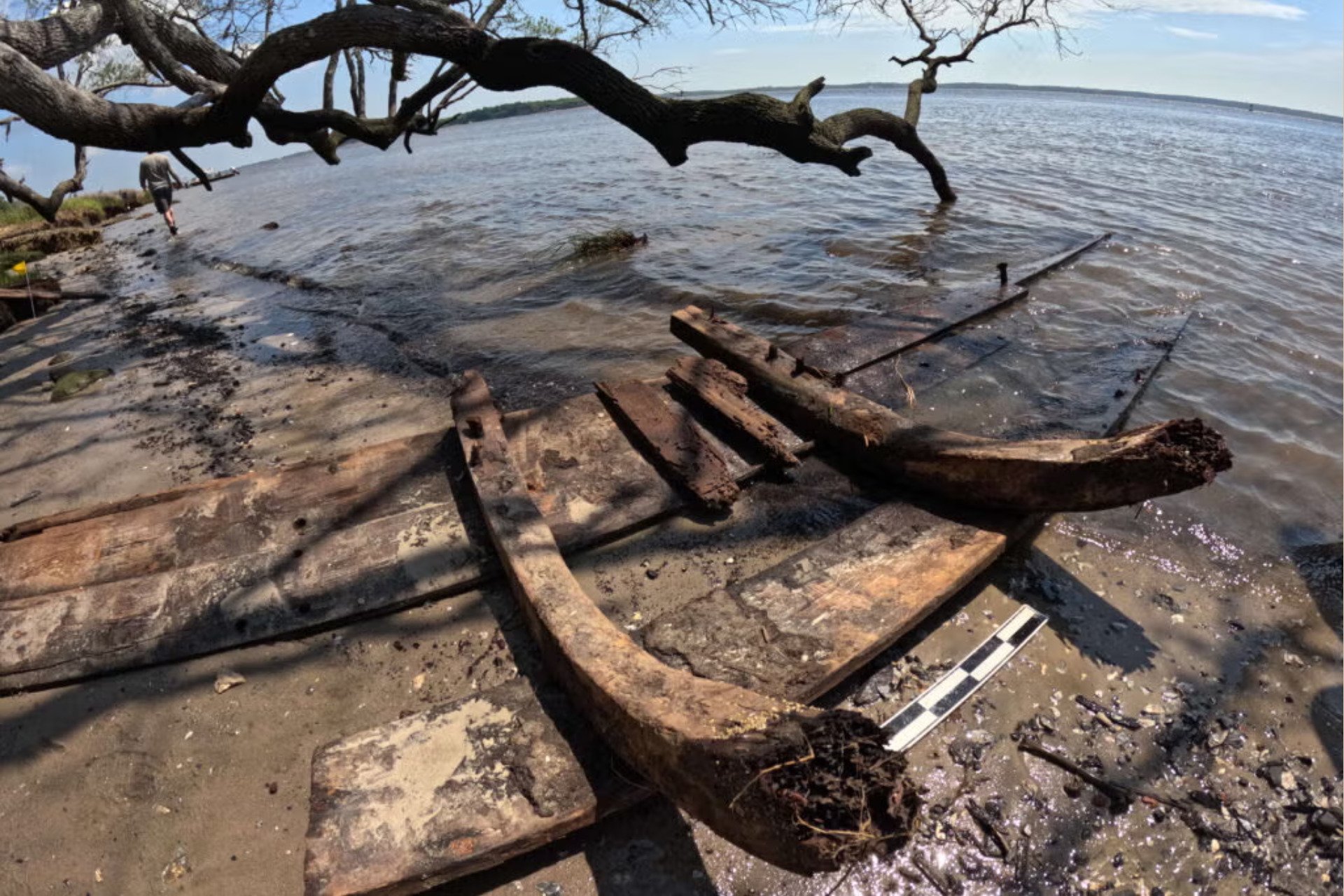Descoberta de Naufrágio do Século XVIII Intriga Pesquisadores na Carolina do Norte