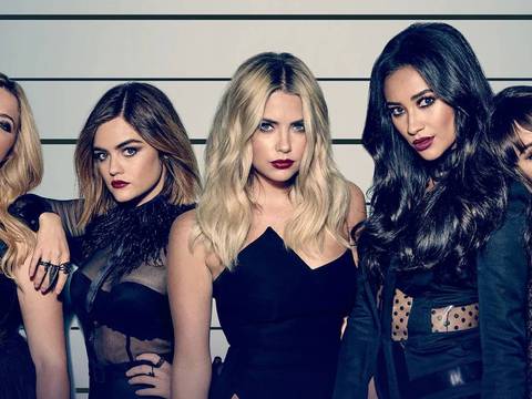 Pretty Little Liars: Elenco Explora Possibilidades de Filme e Revival