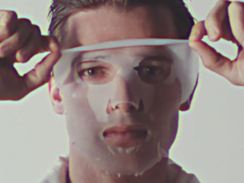Patrick Schwarzenegger Cotado para Estrela em Remake de Psicopata Americano