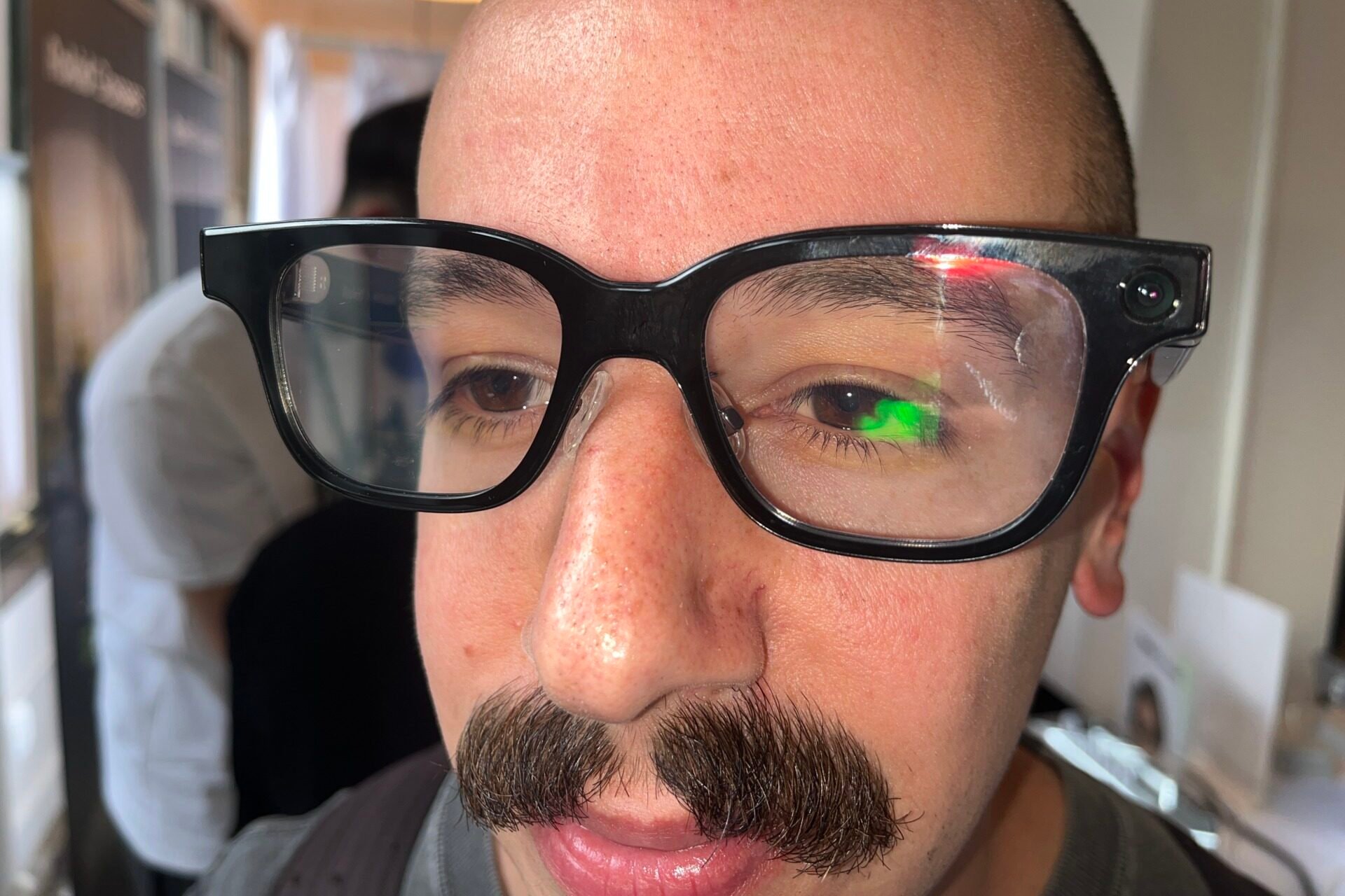 Rokid Glasses: Teste Revela Potencial e Limitações dos Óculos Inteligentes