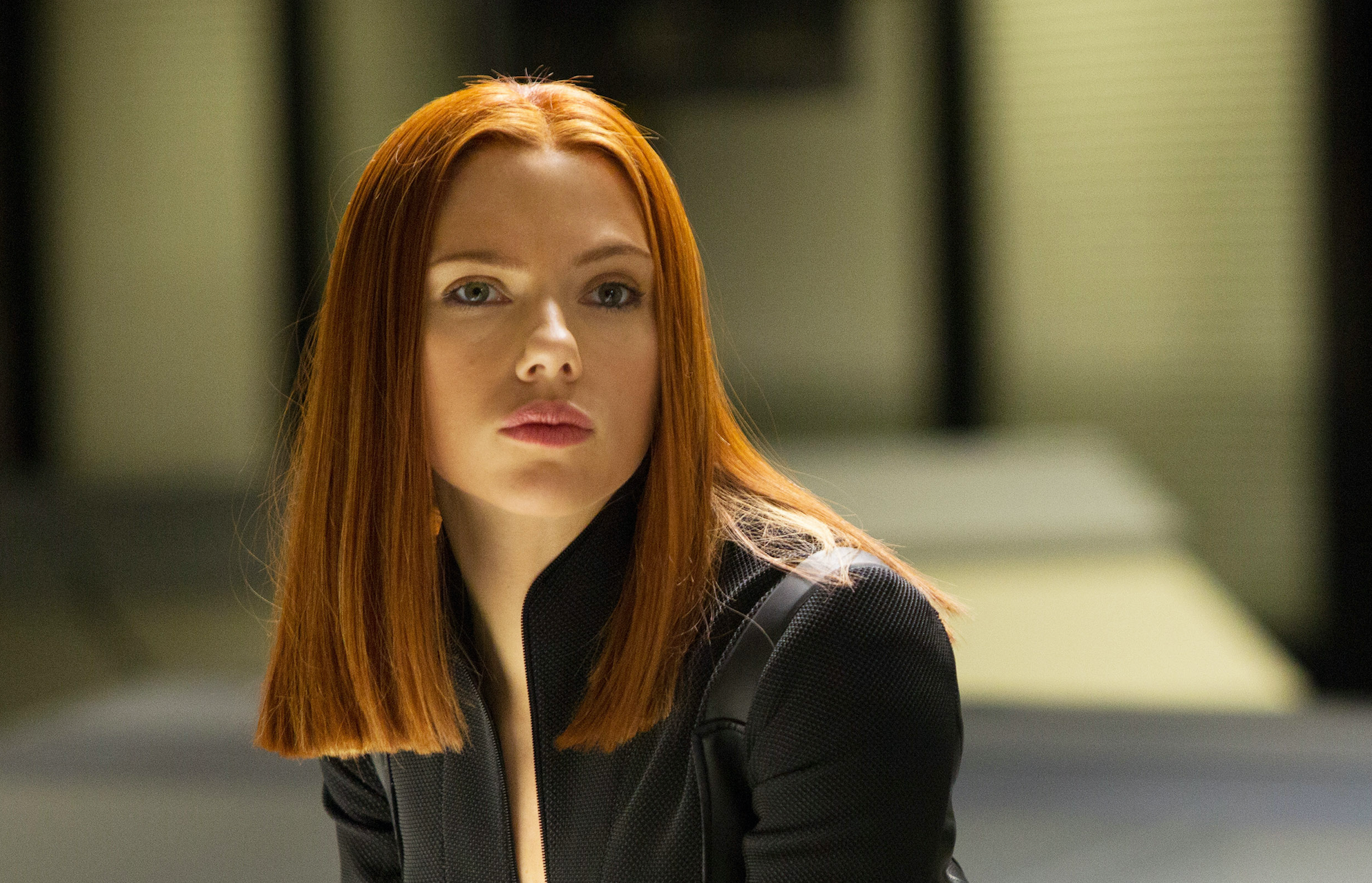 Scarlett Johansson Reflete sobre Desafios de Namorar Fora de Hollywood