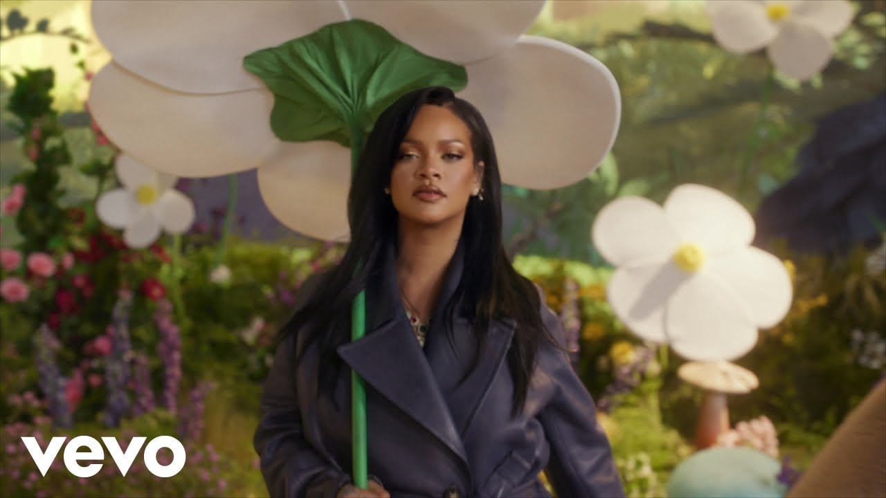 Trilha Sonora dos Smurfs 2025: Rihanna Surpreende com Música Inédita