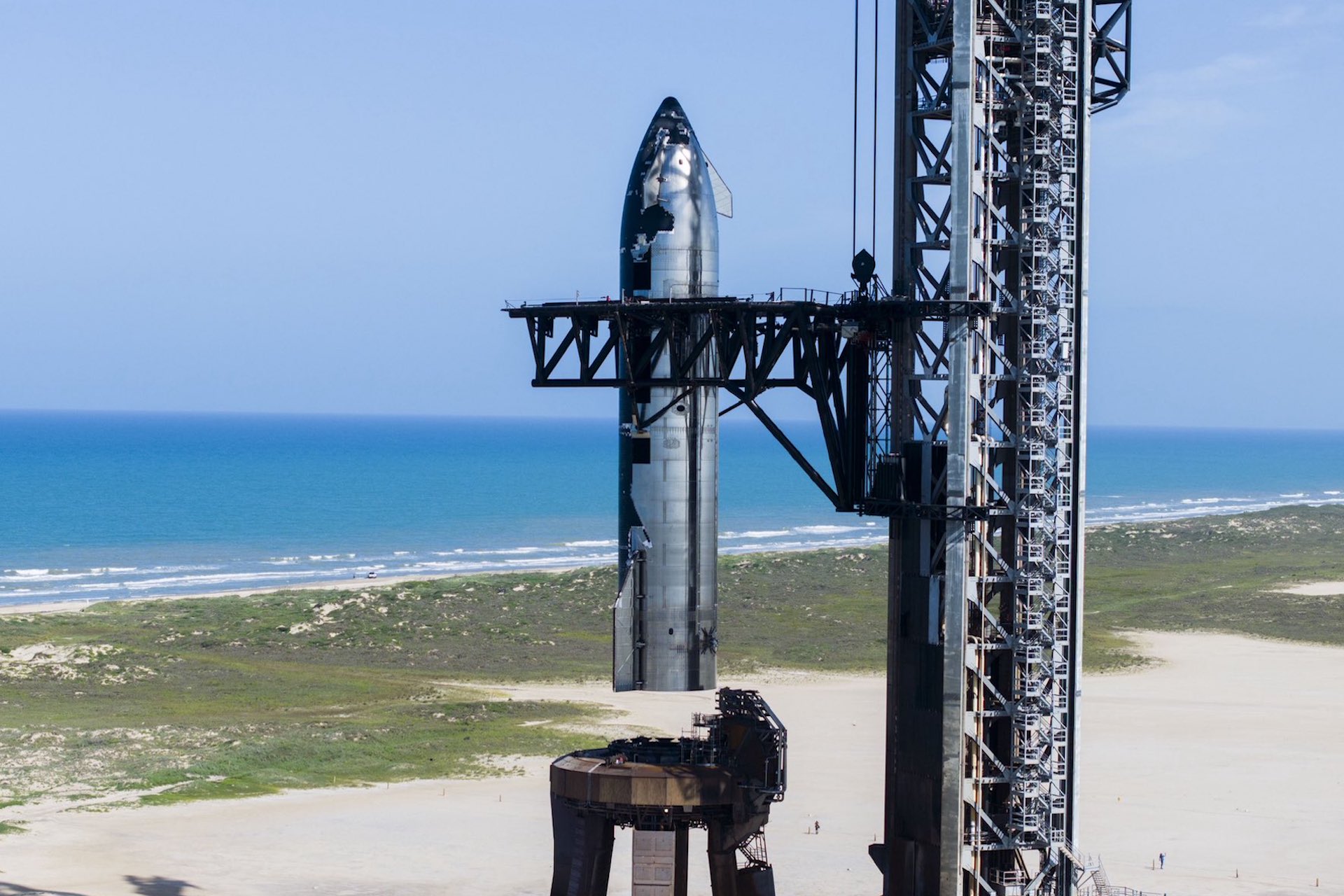 SpaceX Prepara Próximo Voo do Starship Após Desafios Explosivos