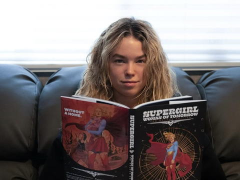 Supergirl: Filme Evita SDCC e Foca em Outra Comic-Con para Divulgação