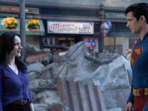 Superman: David Corenswet e Rachel Brosnahan Detalham Relação de Clark e Lois no Novo Filme