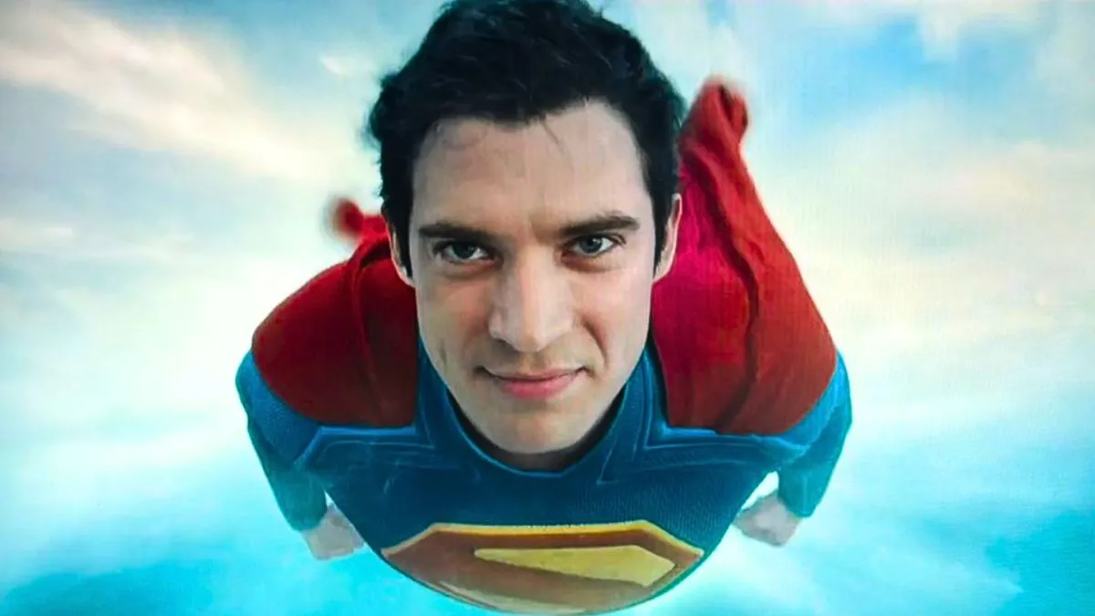 Superman 2025: Novo Pôster Internacional Revela Heróis e Vilões da DC