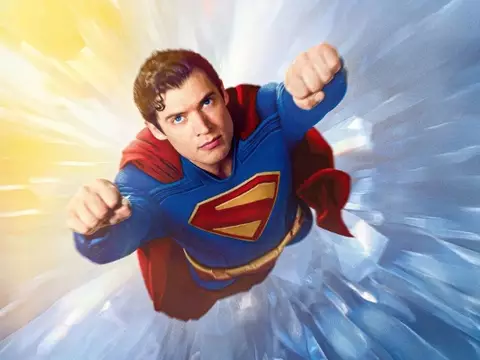 James Gunn Completa Roteiro da Nova Saga de Superman: Produção se Aproxima