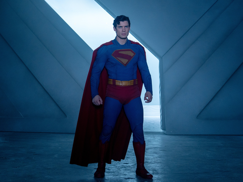Superman: James Gunn Detalha Mudanças no Roteiro Original do Filme