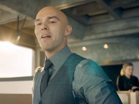 Lex Luthor de Nicholas Hoult Ganha Fancam Oficial no Novo Filme do Superman